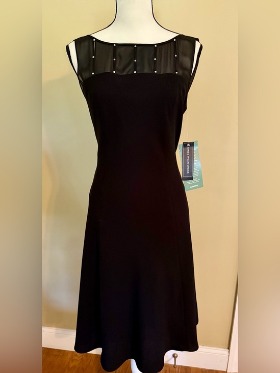 Jones Wear Dresses & Skirts - Jones Wear Black Strapless Evening Dress with Sheer Studded Yoke